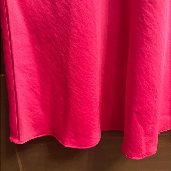 💞LOFT Bold Pink Maxi Skirt 💞 - Picture 5 of 7